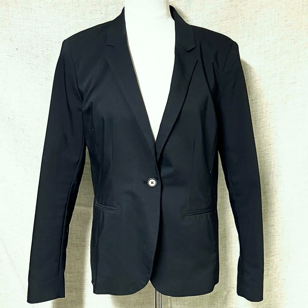 Black blazer